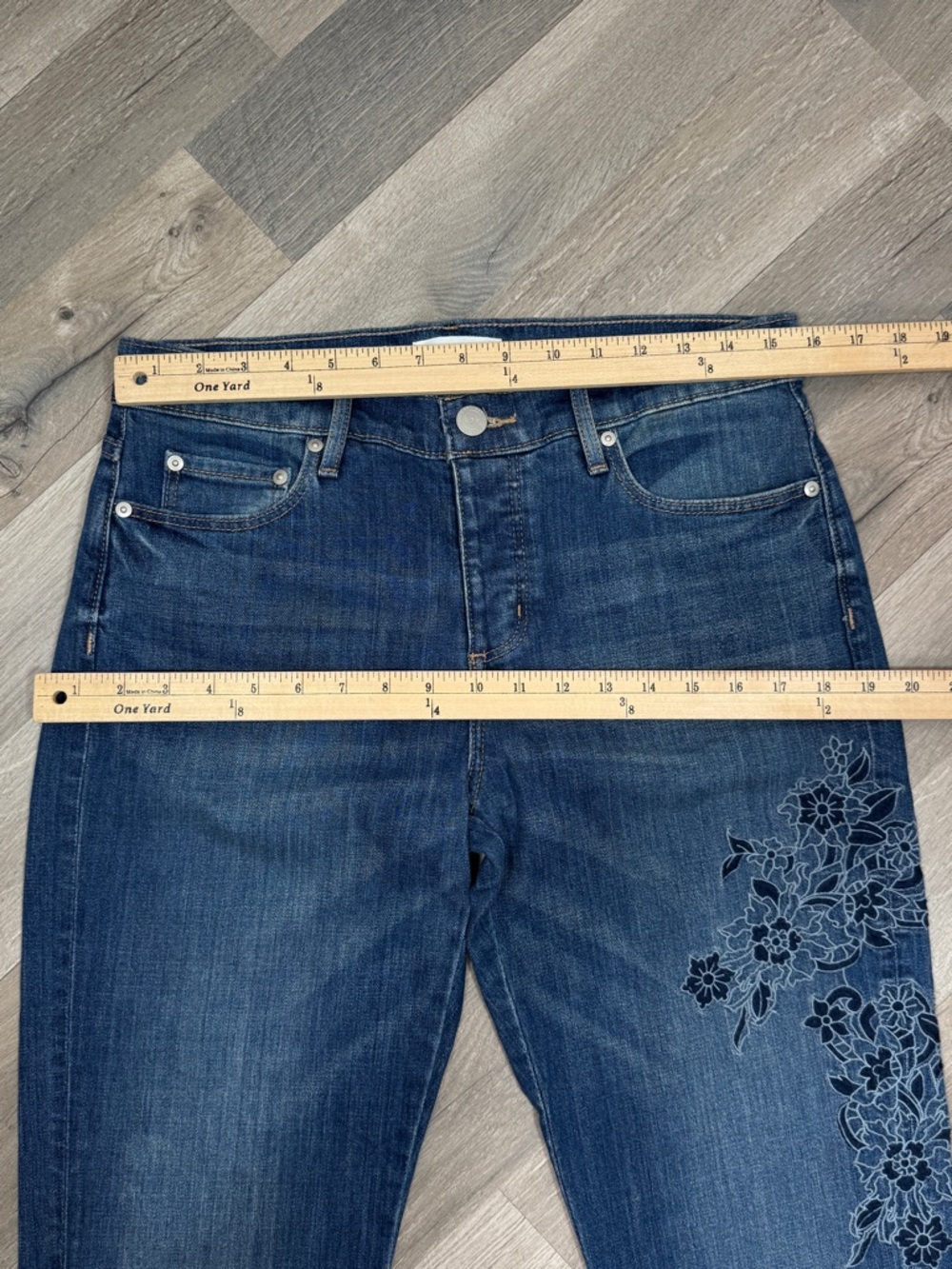 Loft Jeans 4‎ Blue Floral Embroidered Raw Hem Boyfriend Crop Boho Cottagecore - Picture 11 of 14